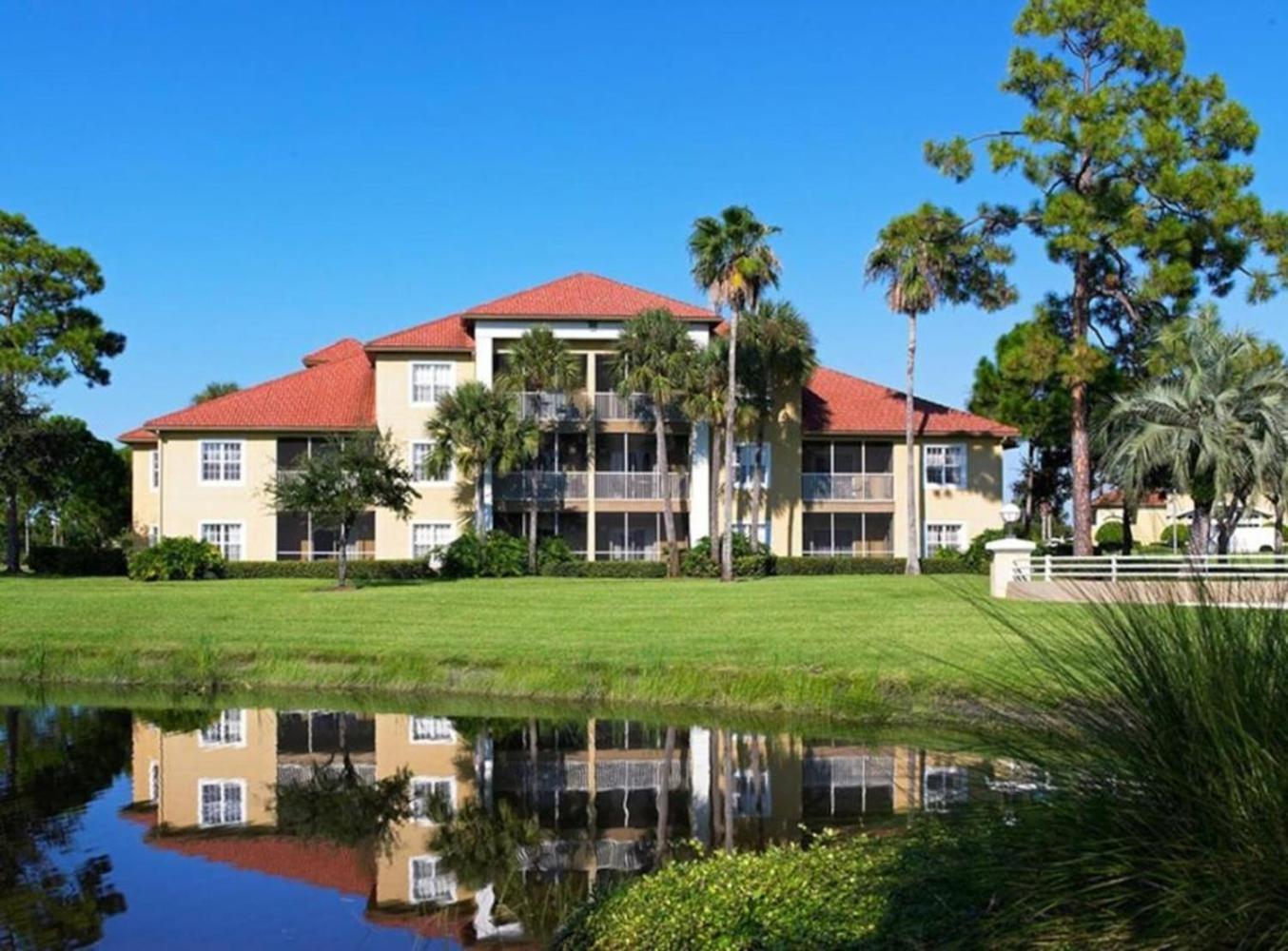 Great 1Bd Resort Condo In Port Lucie With Great Amenities Including Pool Carlton エクステリア 写真